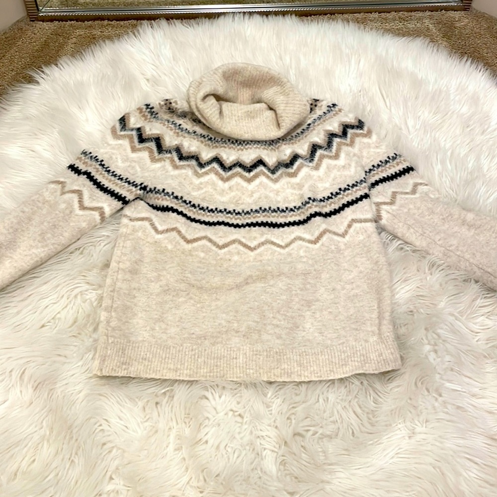 LOFT cozy sweater - holiday/ winter/ festive